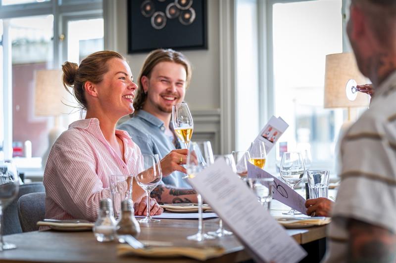 Bakgården mat og vinhus, Askim