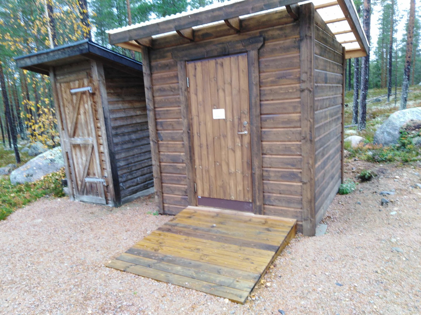 Tillgängliganpassat utedass