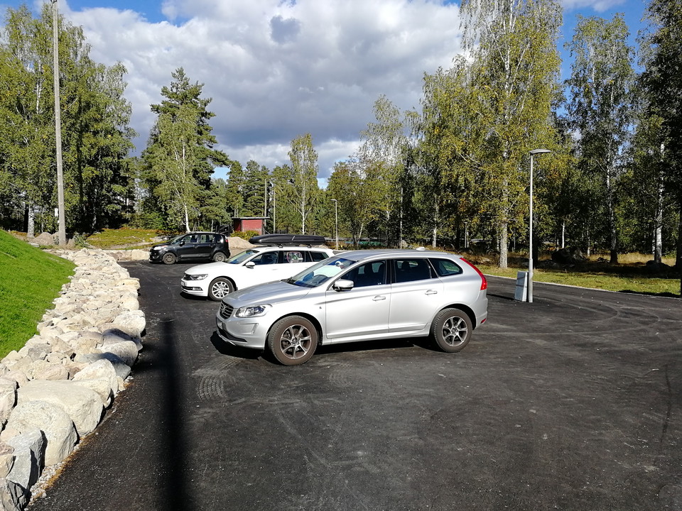 Bilparkering vid aktivitetsparken