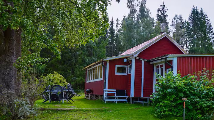 Stuga vid sjön Ralången, Ralingsås. 