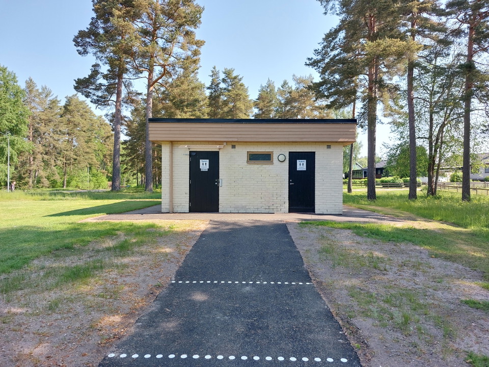 Nyrenoverat servicehus 2024