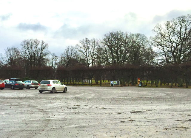 Lovö - Parkering Drottningholm Karusellplan