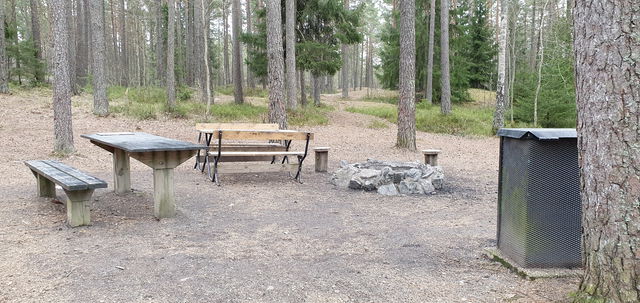 Grillplats öster om Nedre Rudan