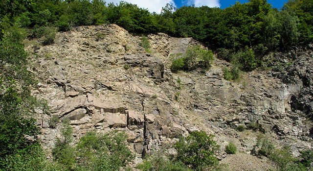 Hallabäckens dalgång, Naturreservat
