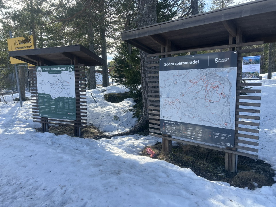 Informationstavlor med kartor