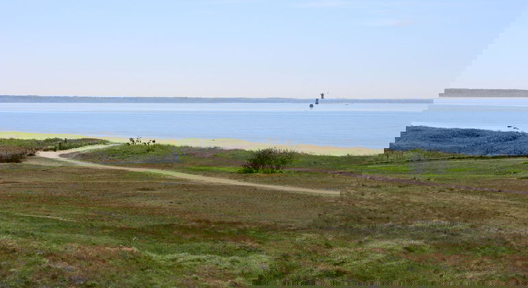 Kusthedslandskap i Väsby strandmark.