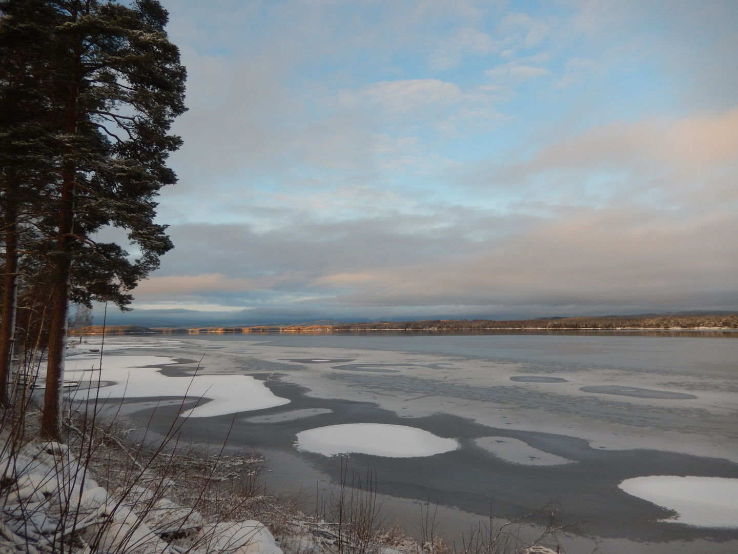 Vintervy över Norra Barken