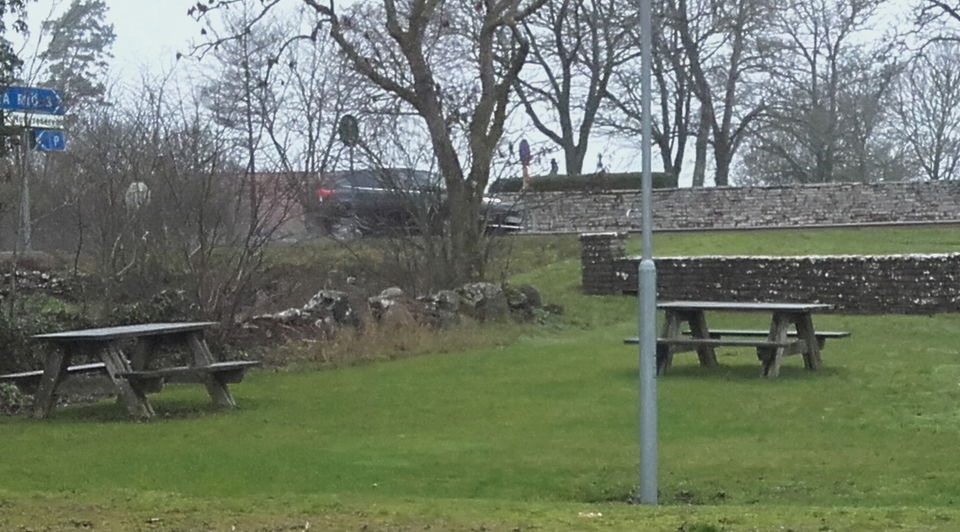 Rastbord på parkeringen