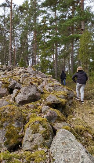 Stigen upp i Fornborgen