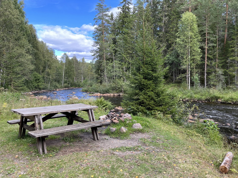 Rastplats intill Lumsen