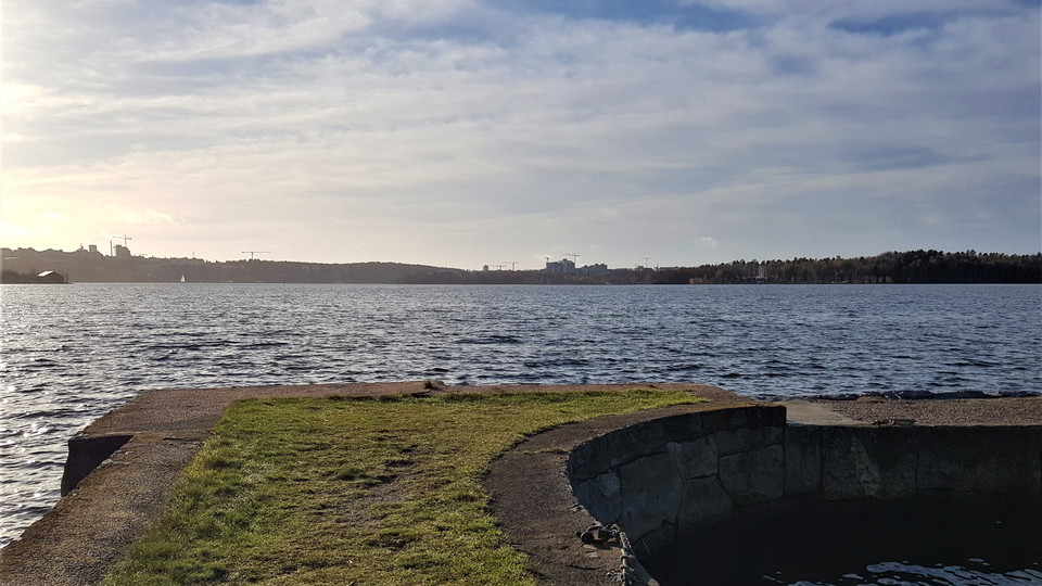Utsikt söderut från brygga i Kappsta naturreservat, Foto Lidingö stad