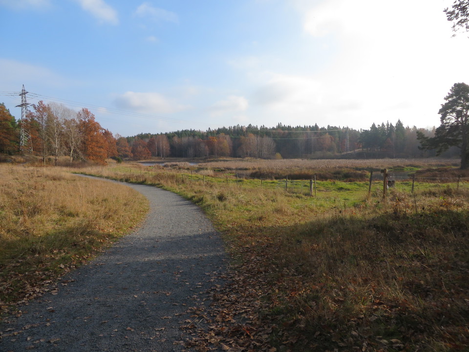 Grusvägen mot Långängen