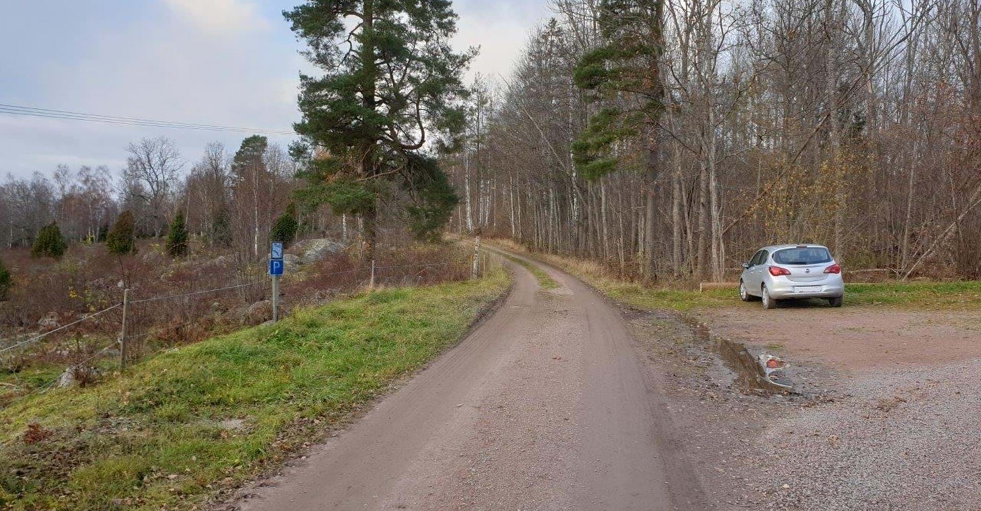 Parkering Boda/Övrabo på Torpön i Sommen.
Ydre