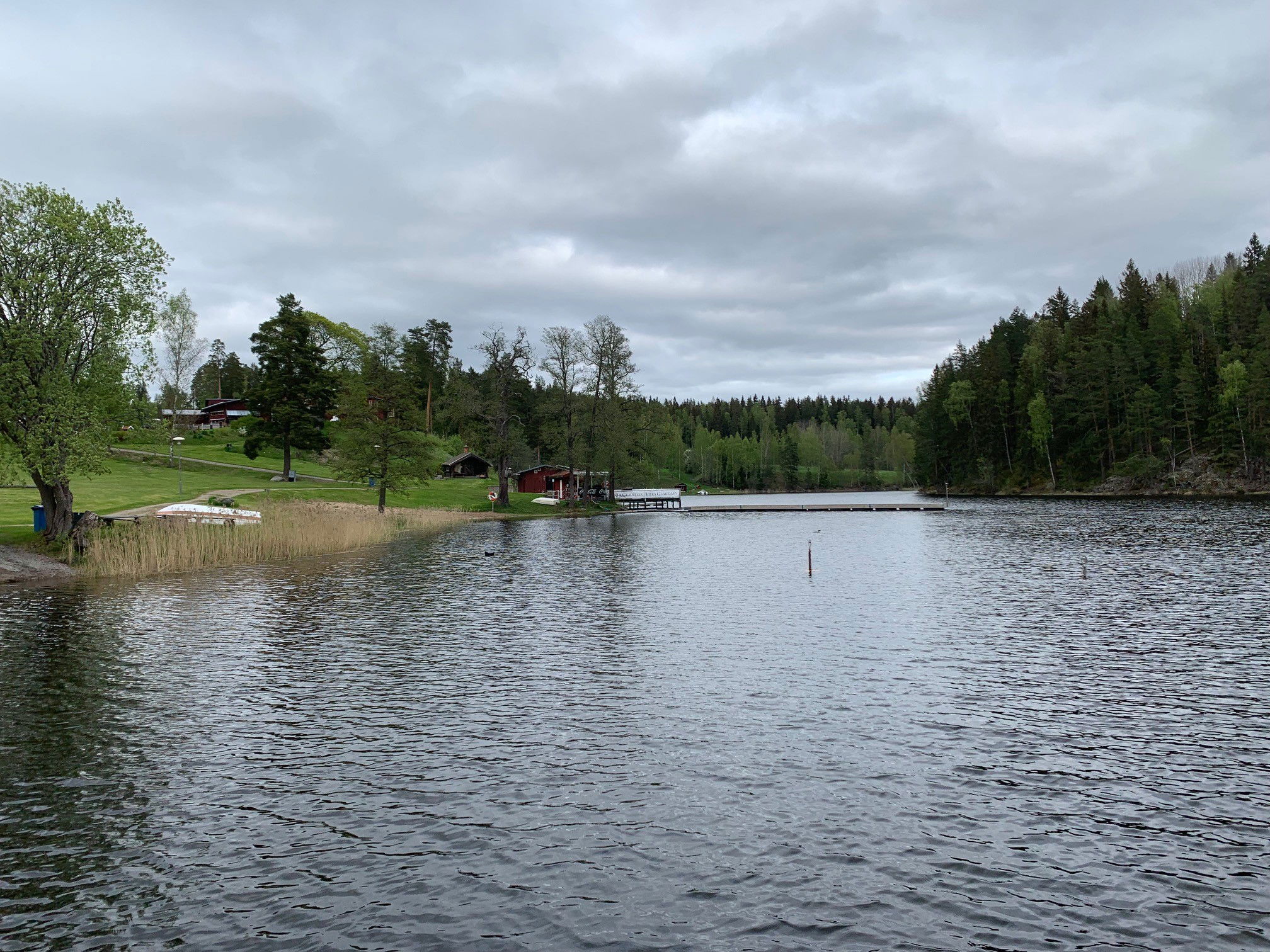 Vy mot badplats