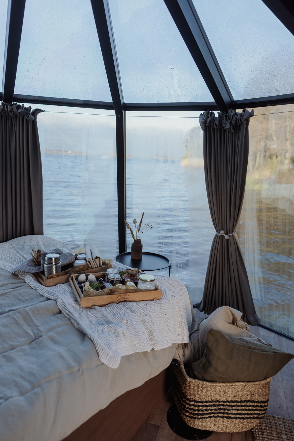 Yggdrasil Igloo Water Huts, boende i Blommeröd i Höör