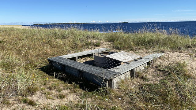 Rastplatser med eldstad, Nordudden