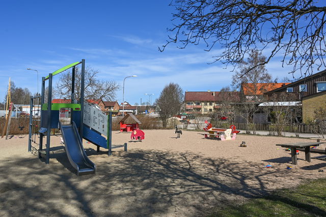 Granvägens lekplats