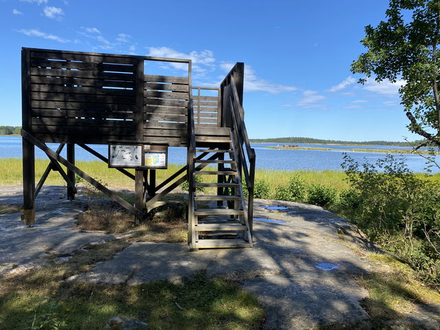 Smultronställe fågeltornet på Harudden i Kallriga naturreservat