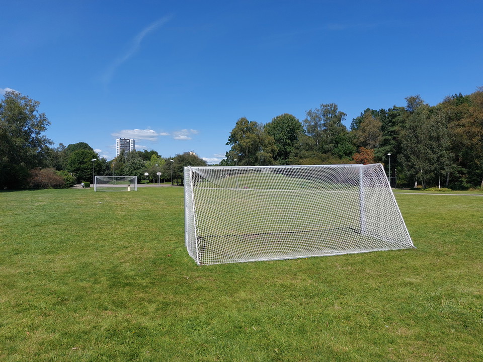 Nya mål för spontanspel på gräs