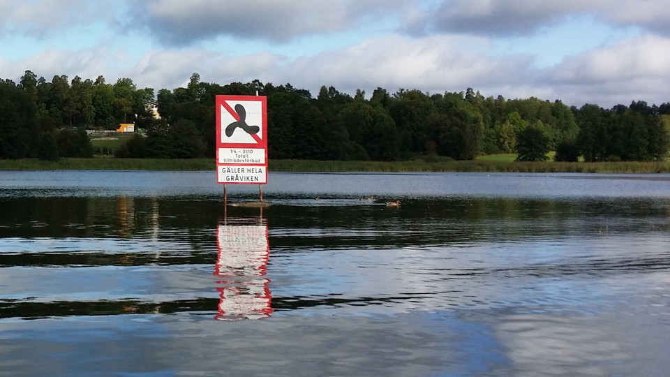Tillträdesförbud i Gråviken april t.o.m. oktober. Foto Lidingö stad