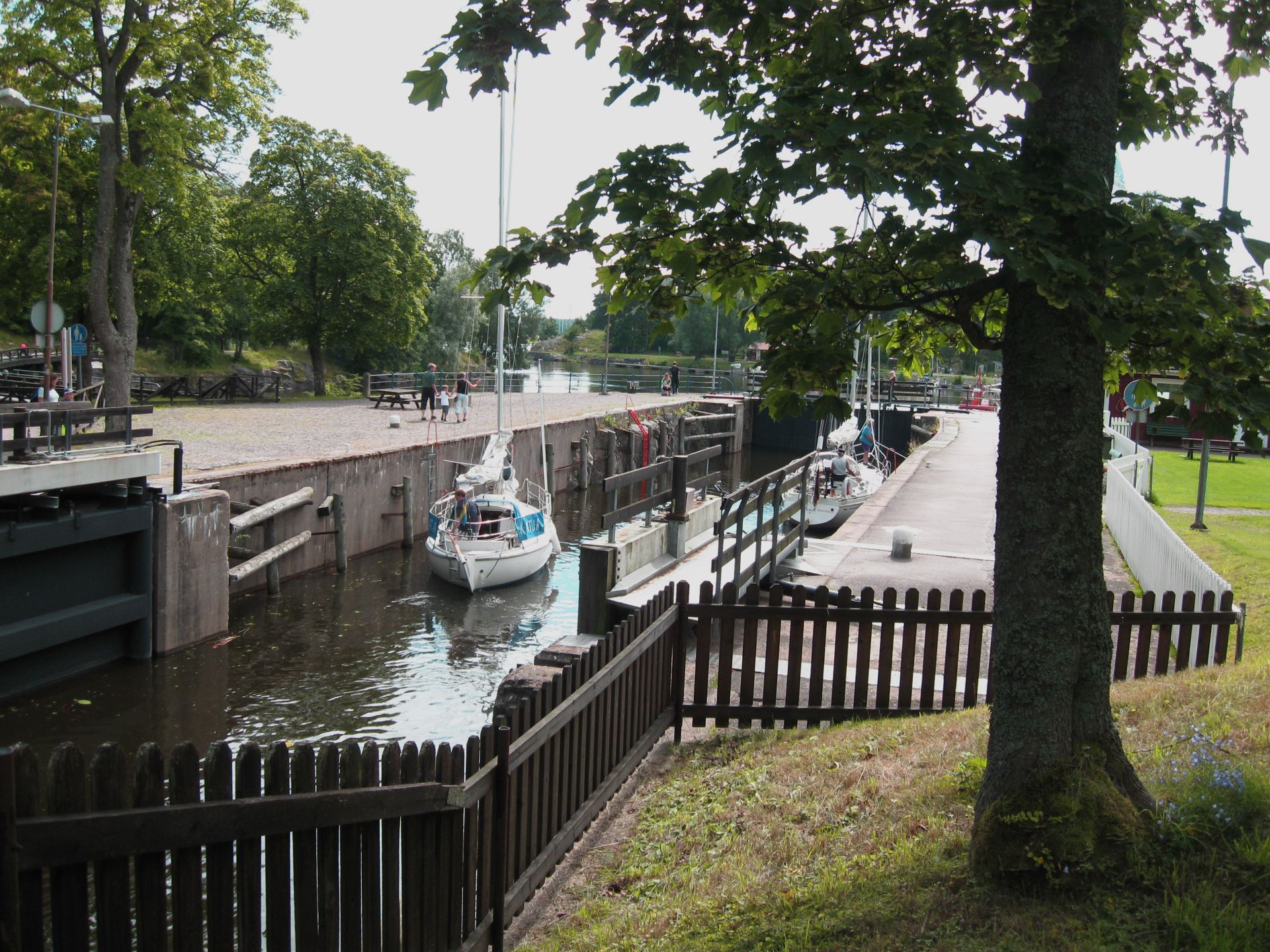 Vandra Säffle stad - By kyrka