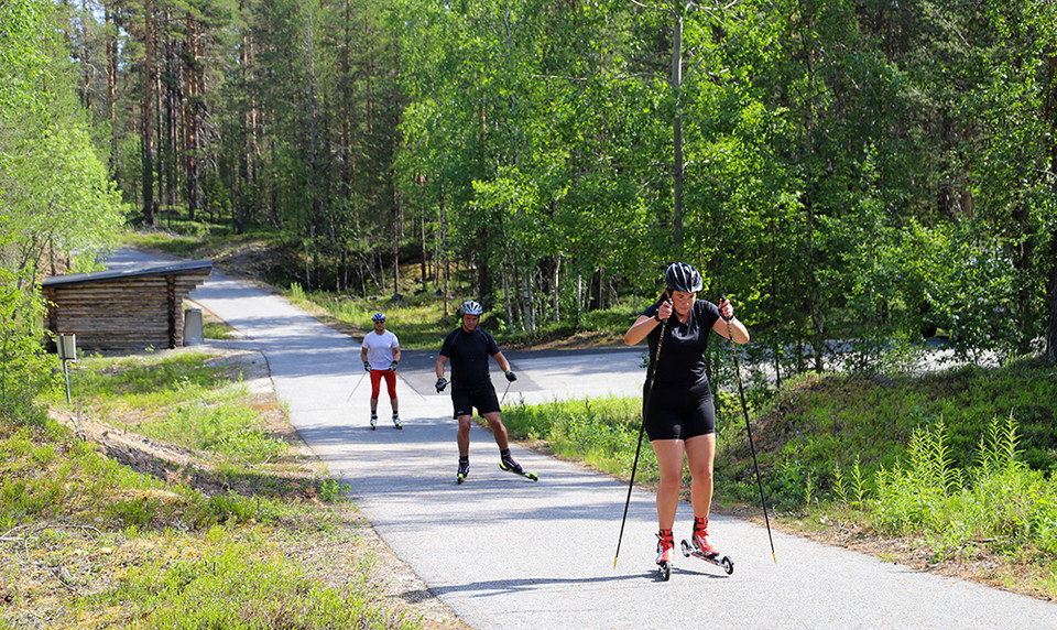 Rullskidbanan med vindskydd.