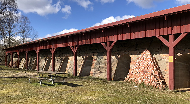 Gunnarps bruks ringugn i anslutning till reservatet.