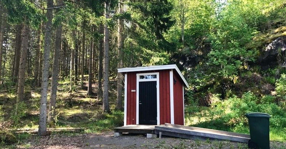Dass vid Sommarro badplats,  Övre Föllingen.
Etapp: Kisa - Pinnarp (vinterled).
Kinda