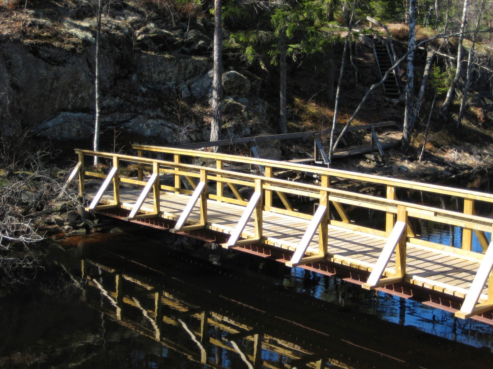Bron över Trestickesjön