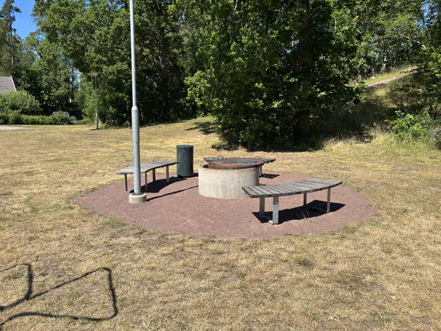 Barbecue Area, Promenadens Playground in Blomstermåla