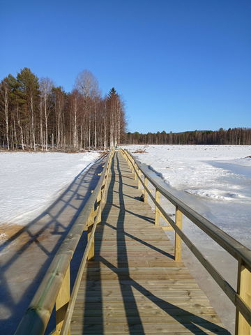 Hundhagen-Millnäset, vandringsled