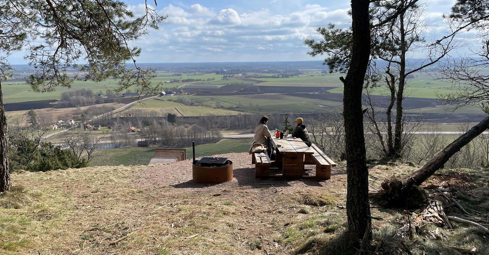 Grillplats Stora klint
Etapp Borghamn - Alvastra
rundslinga Stora Klint
Ödeshög