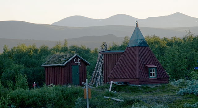 Marsfjällskåtan rastskydd