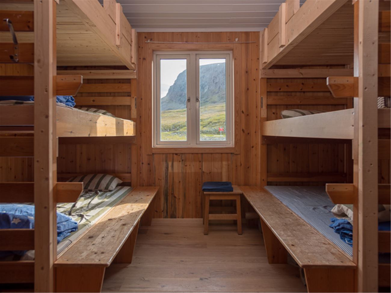 STF Tjäktja Mountain cabin