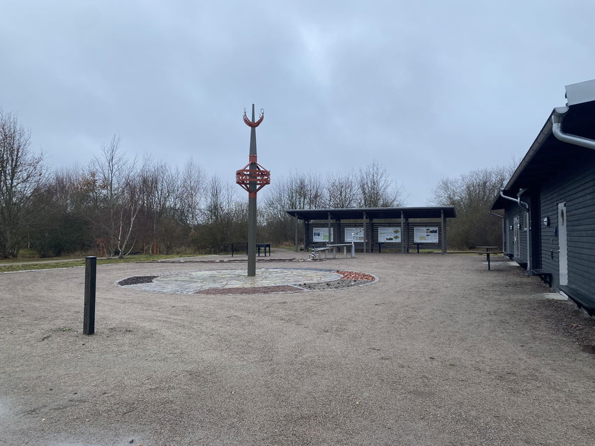 Bakgården till Naturens hus