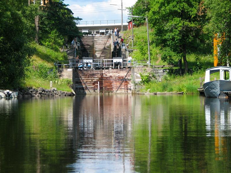 Copy of 'Mini-canal trip with DS Hans - through Ørje locks'