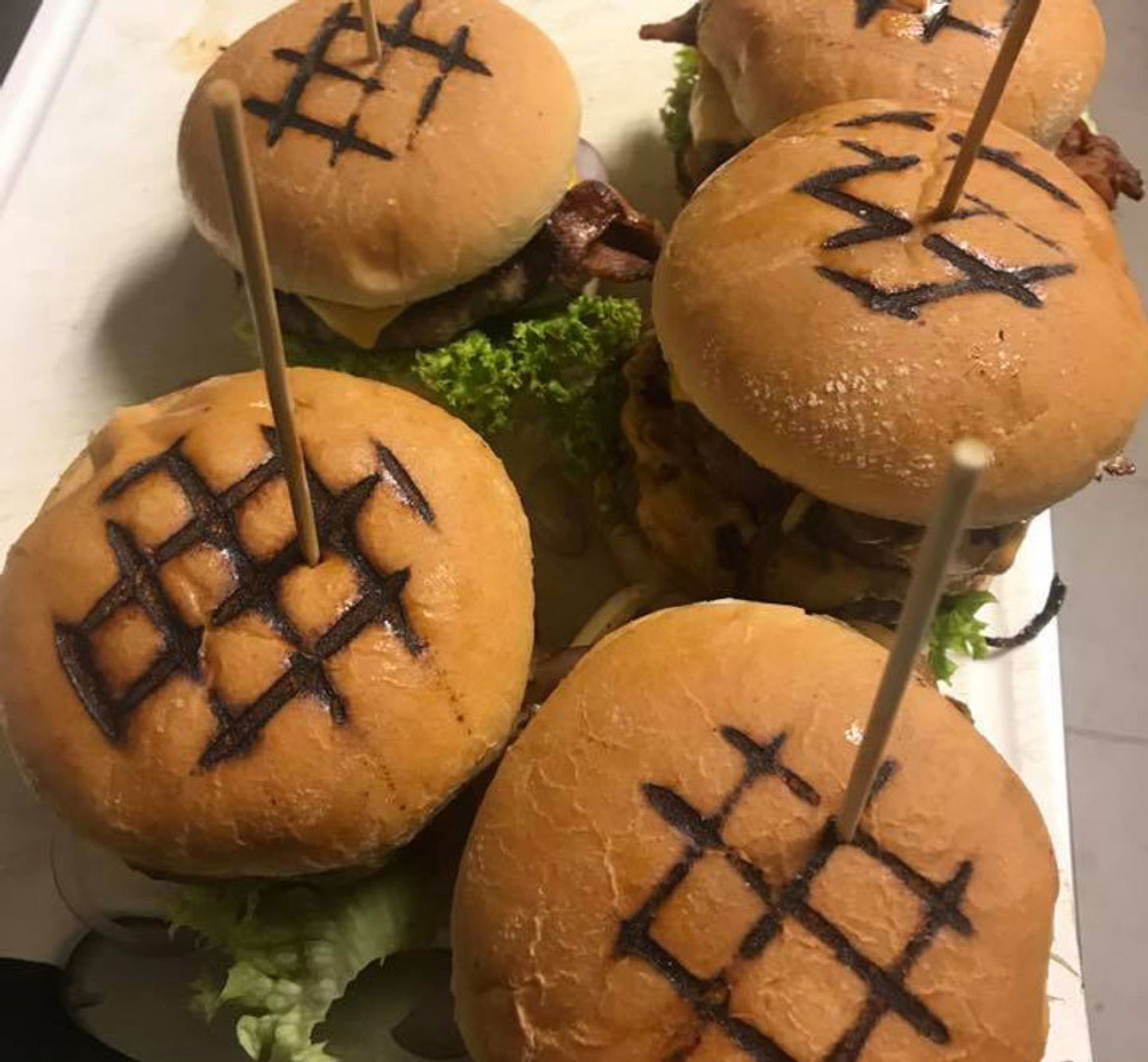 Hamburgare hos Steakhouse 1895 i Kristinehamn