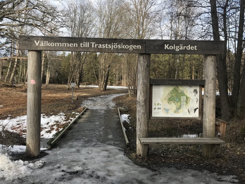 Besöksentré till Trastsjöskogen vid Kolgärdet