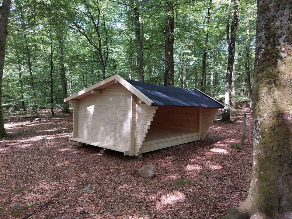 Sittbänk i söderläge