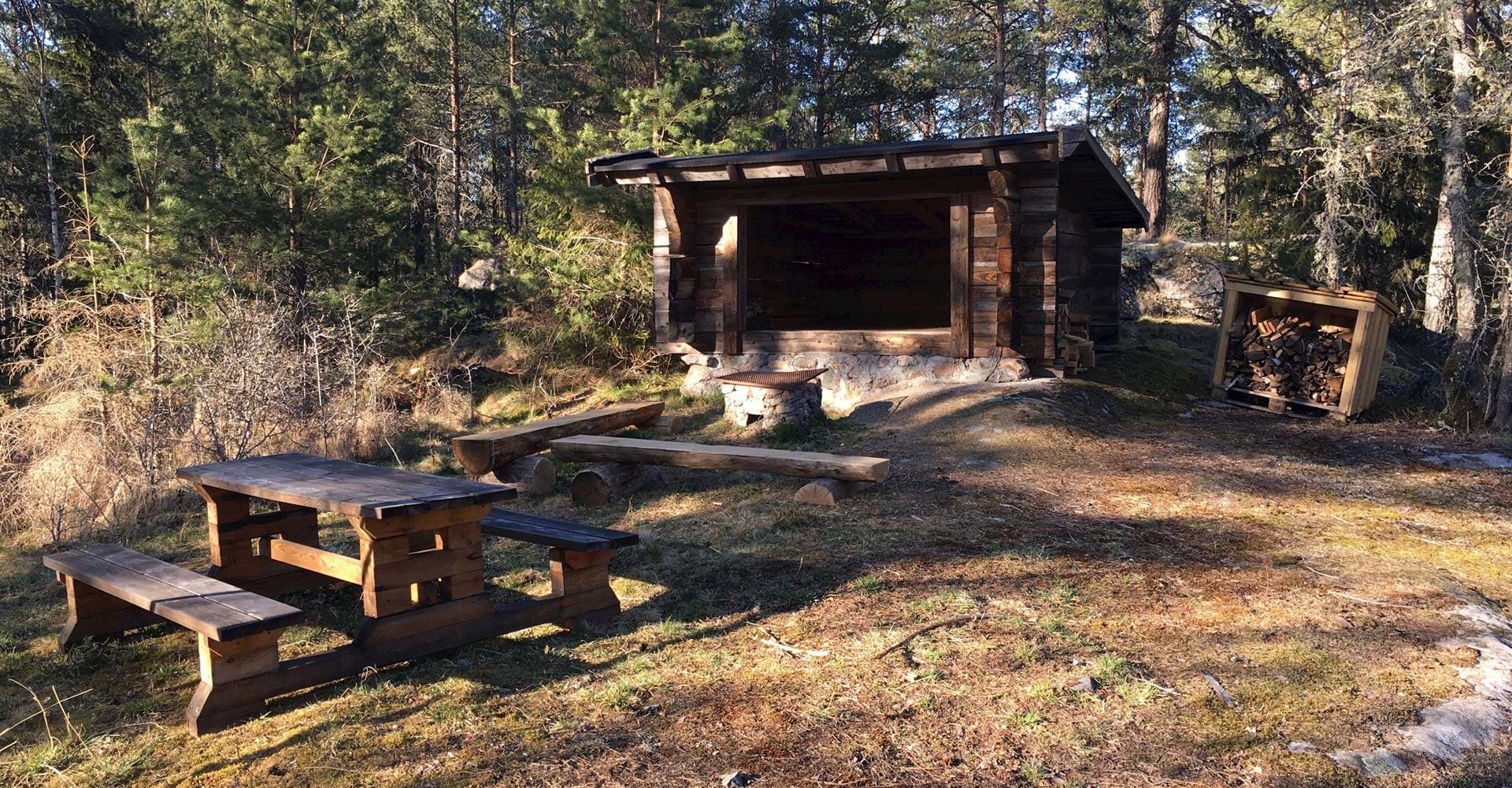 Stenkullen vindskydd