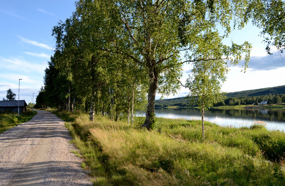 Strandpromenaden är lättvandrad och passar även bra för ex barnvagn och rullstol