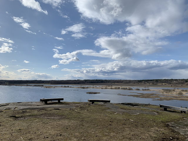 Utkiksplats Midsommarberget, Angarnssjöängen