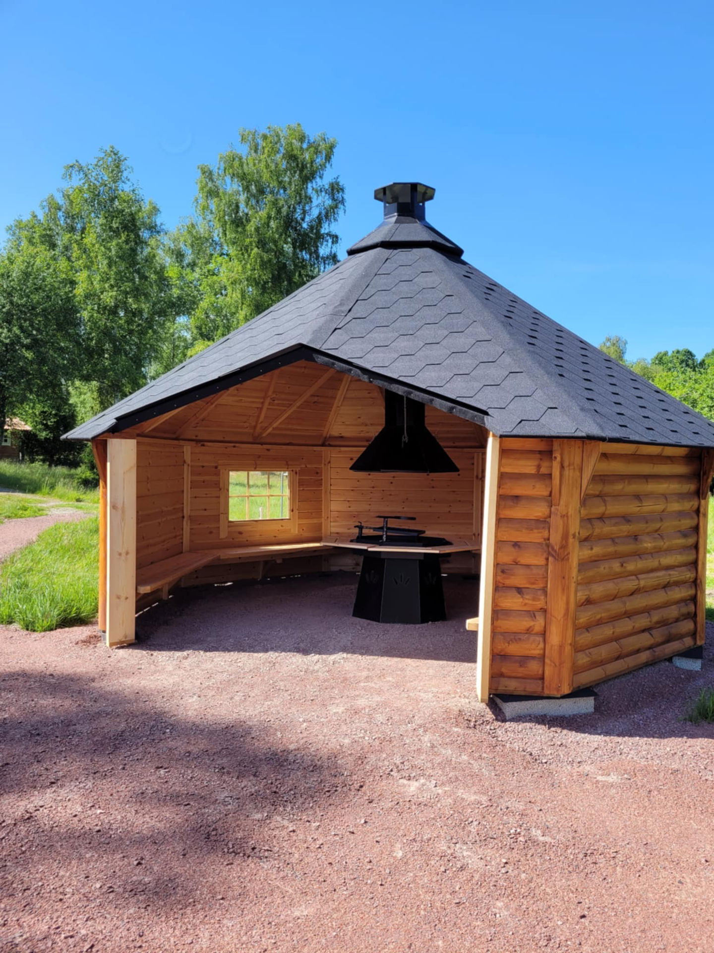 Grillkåtan invändigt