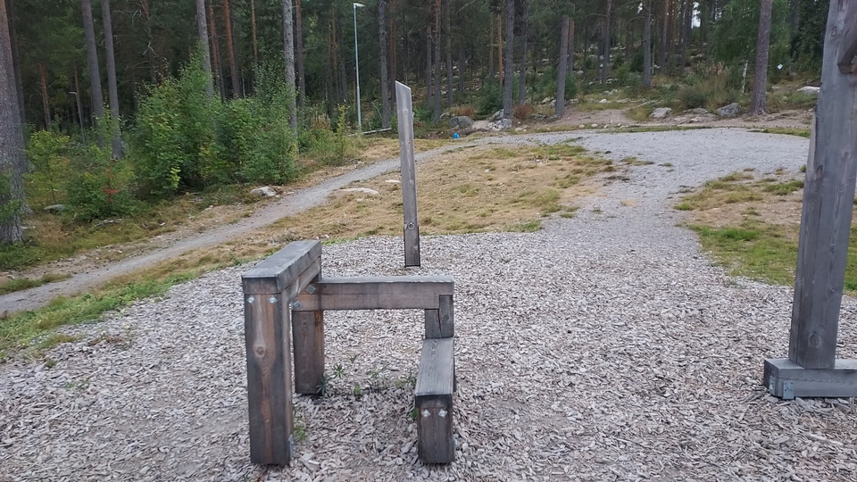 Utegym vid elljusspåret i Järvsö