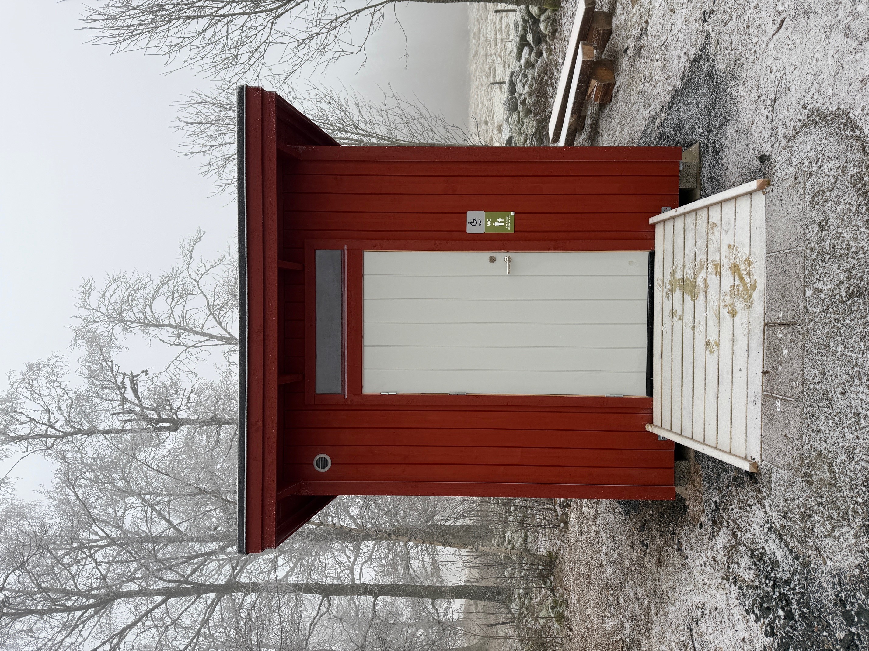 Tomtabacken torrtoalett