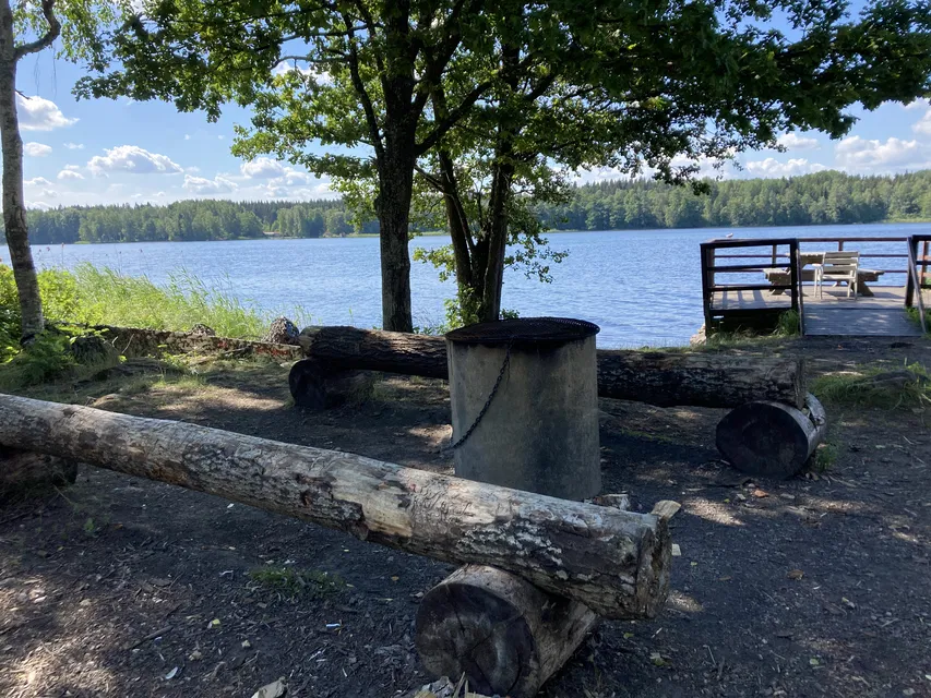 Grillplats vid Krämbolsstugan.