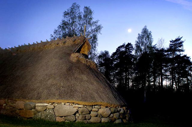 Skäftekärrs järnåldersgård