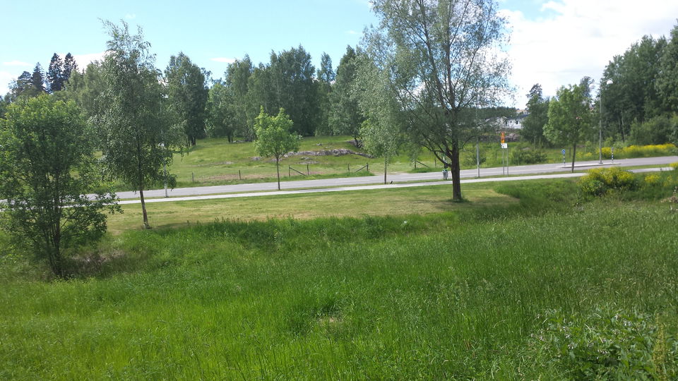 Lövstaån intill Hageby allé.