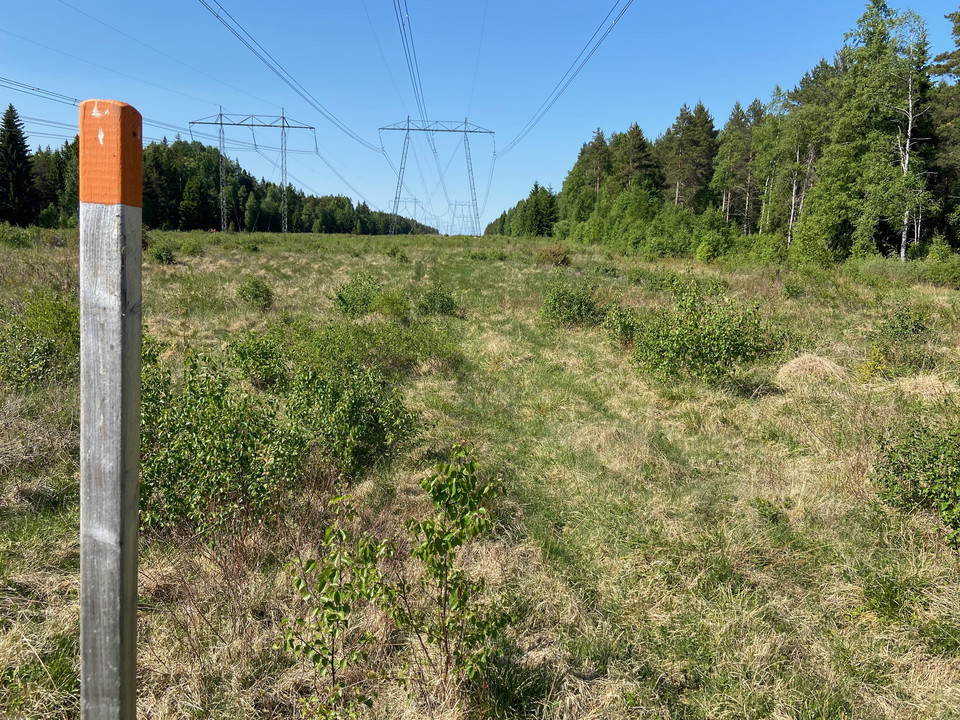 Kraftledningsgatan söder om Järpenstorp