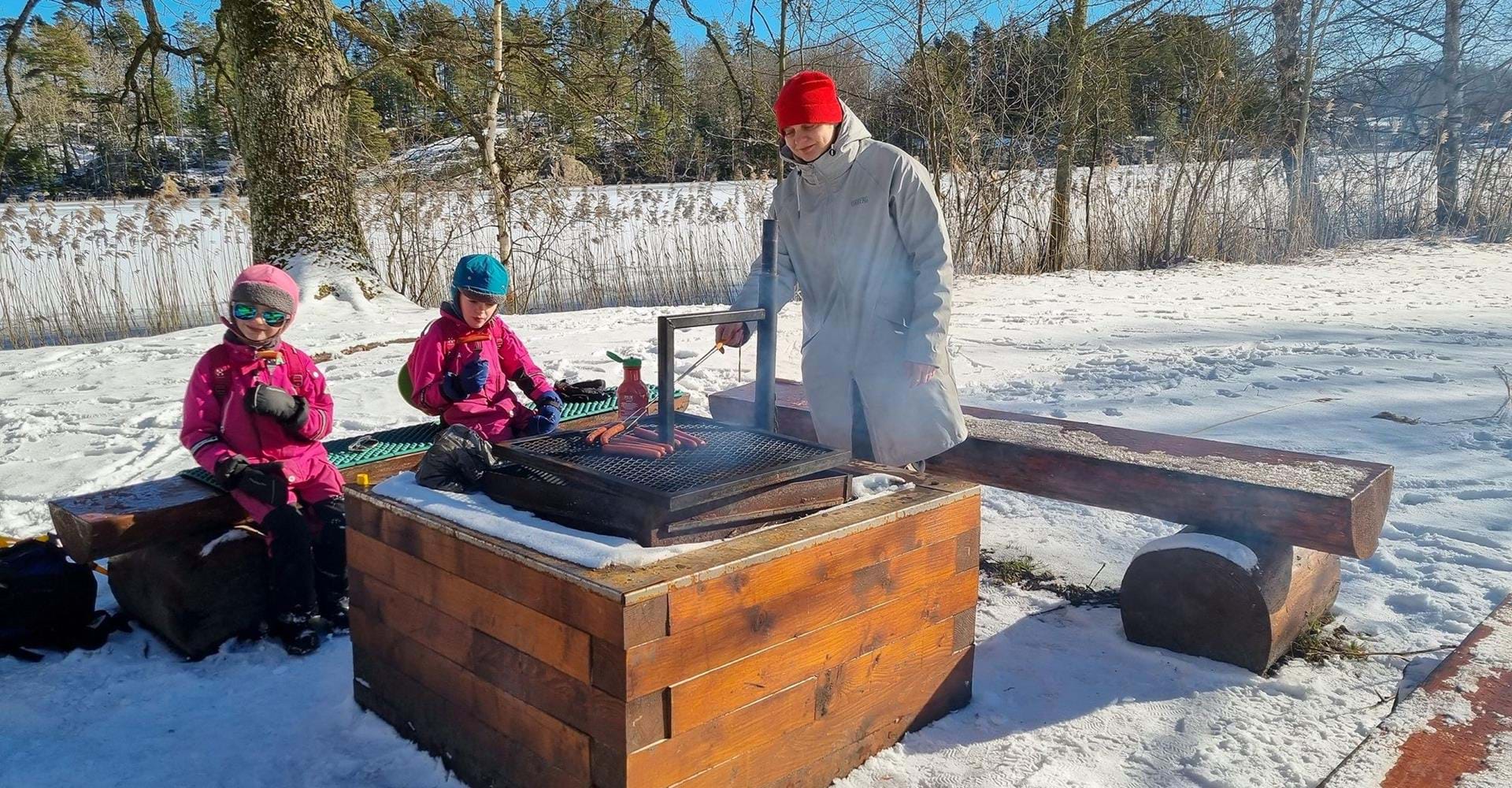 Grillplats vid Stavsätter badplats.
etapp: Rängen runt
Linköping